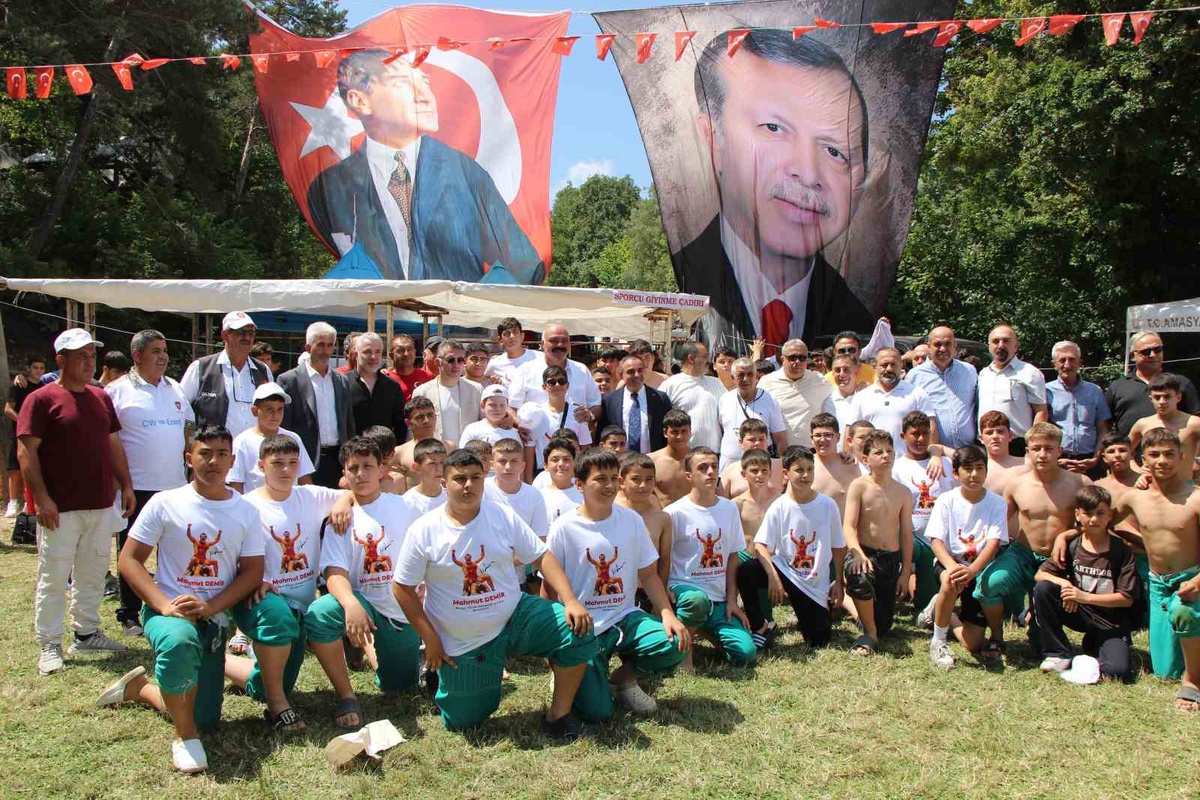 Sivaslı Recep Tayyip Erdoğan Güreşte Türkiye İkincisi Oldu