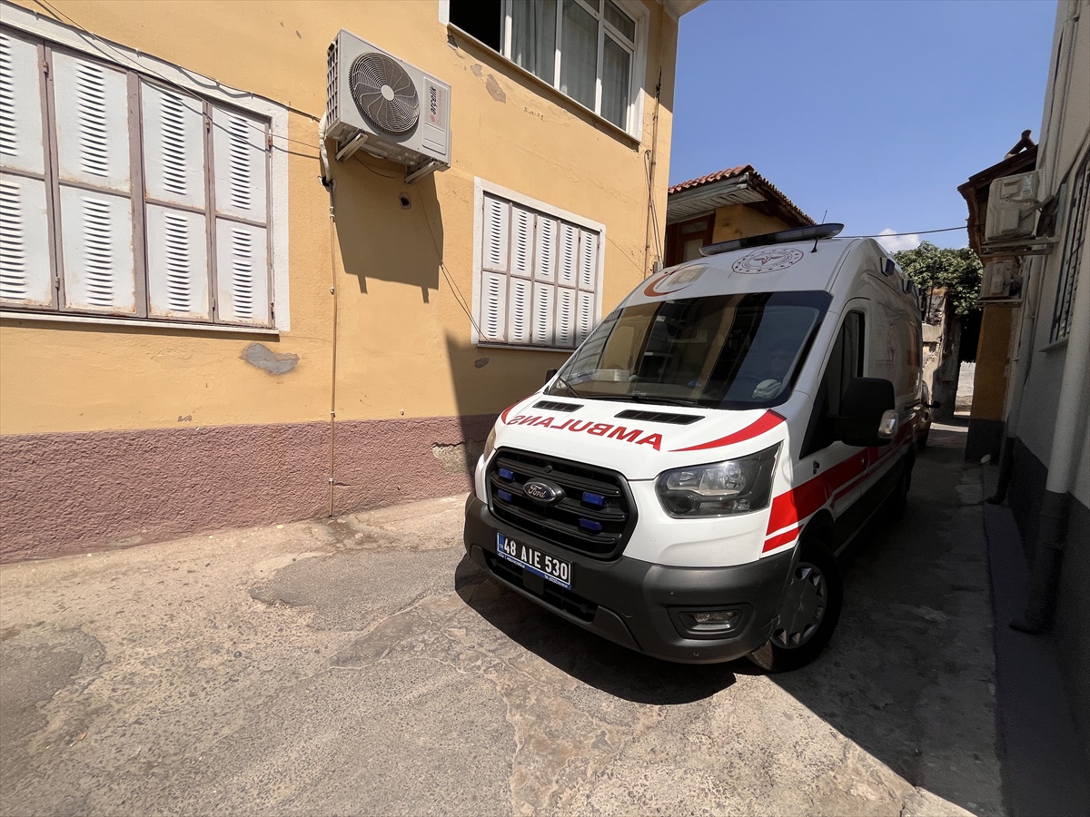 Muğla\'da Yaşlı Çift Av Tüfeğiyle Ölü Bulundu