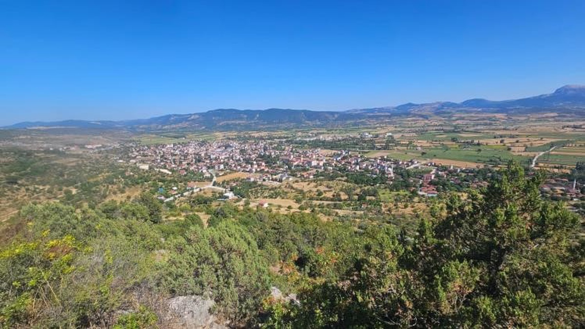 Gölpazarı\'nda Tarihi Kaledüzü Sırtı