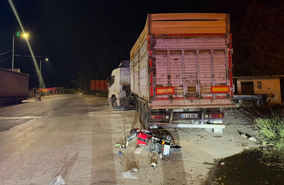 Salihli\'de Motosiklet Kazası: 1 Ölü