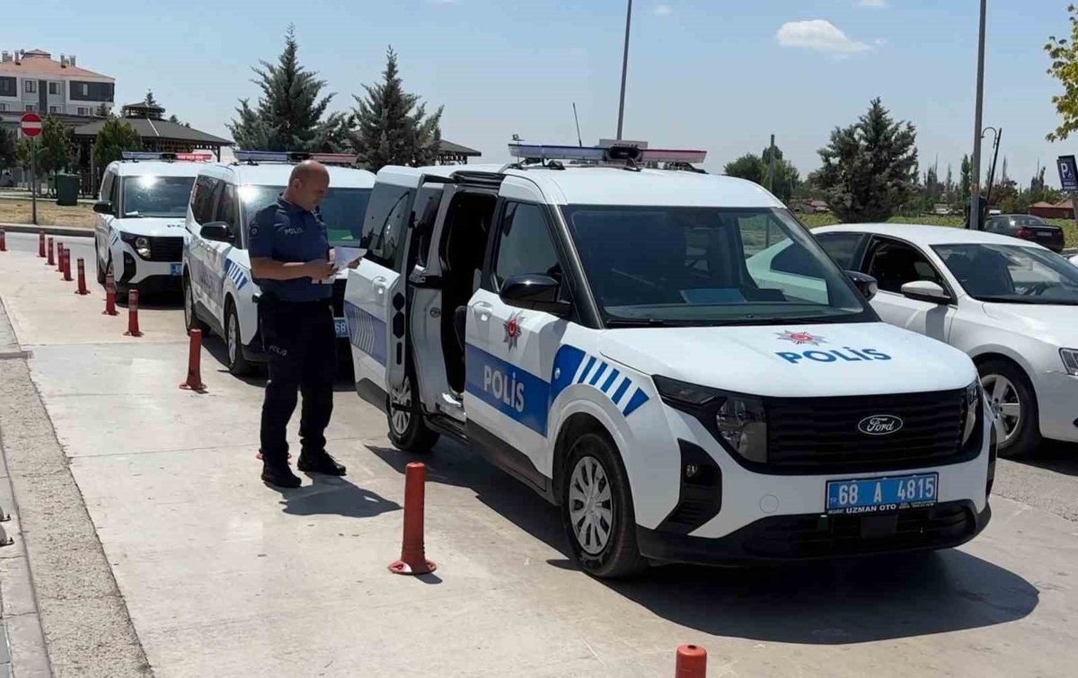 Aksaray\'da Kavga, Kadın Yaralandı