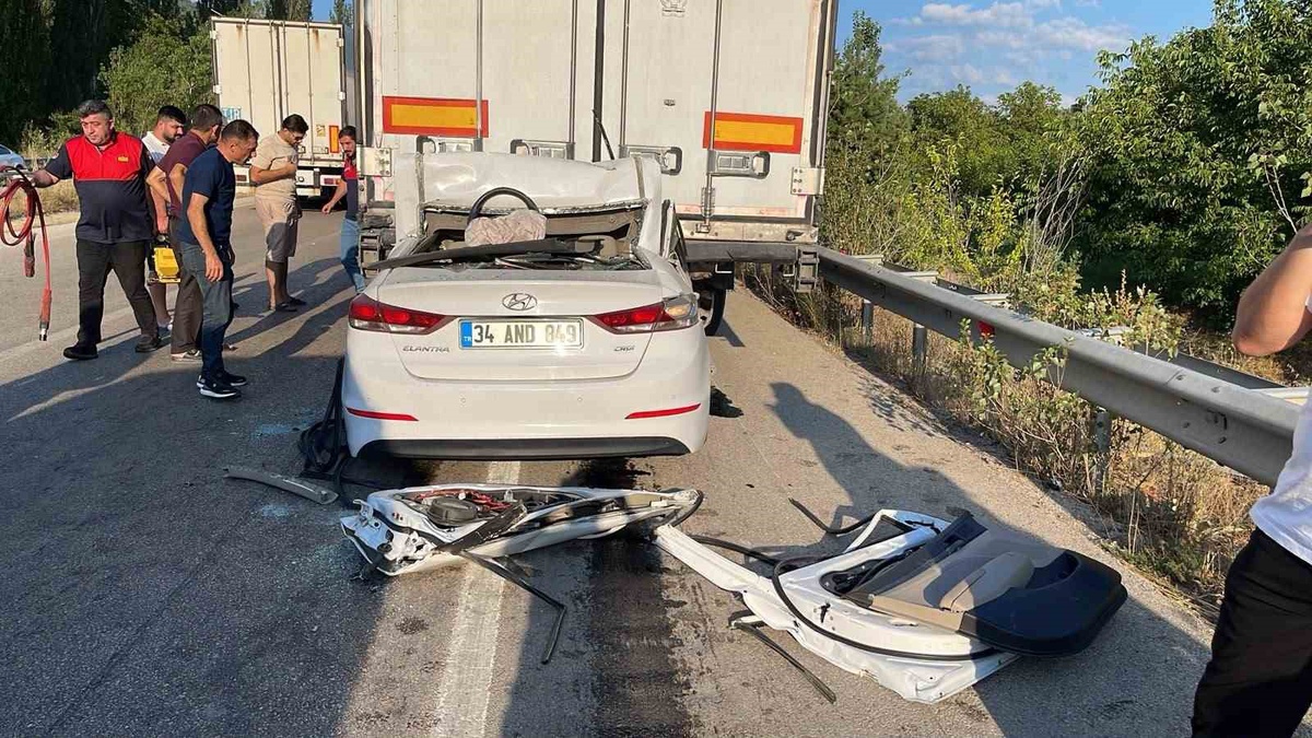 Reşadiye’de Kaza: Sürücü Hayatını Kaybetti
