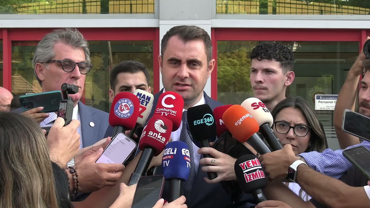YENİ Partinin İzmir Büyükşehir Belediye Meclisi\'nde grup başkanvekili belli oldu