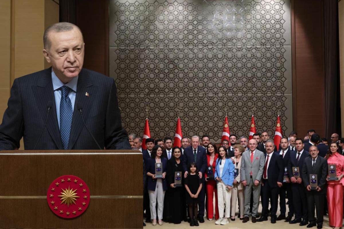 11. Anadolu Medya Ödülleri Cumhurbaşkanı Erdoğan\'ın teşrifleriyle sahiplerini buluyor
