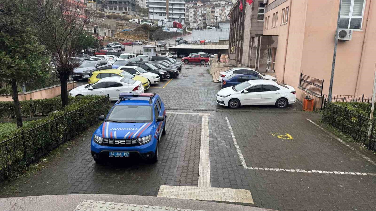Zonguldak\'ta Firari Hükümlüler Yakalandı