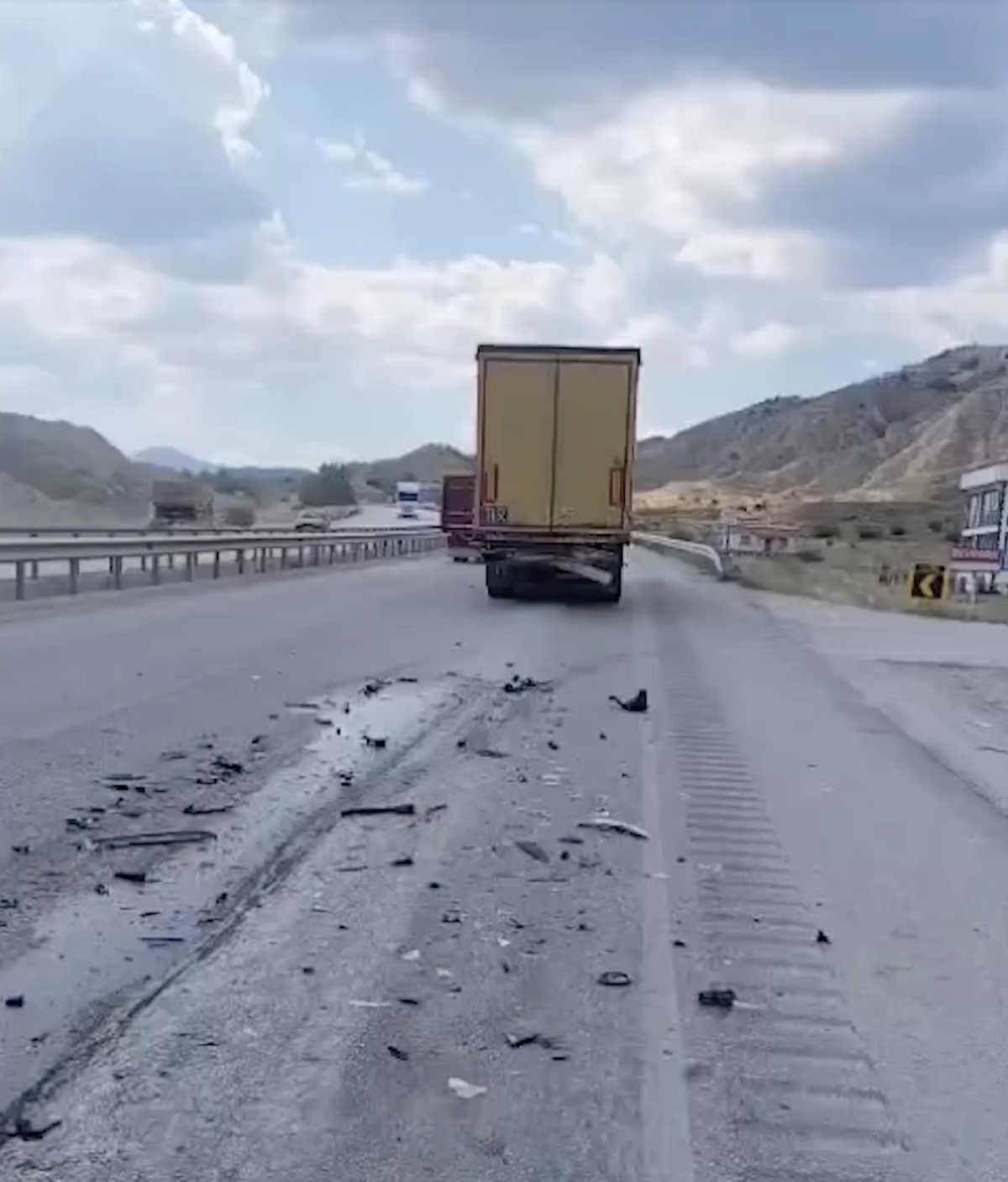 Tosya\'da Trafik Kazası: Çorum FK Oyuncusu Yaralandı