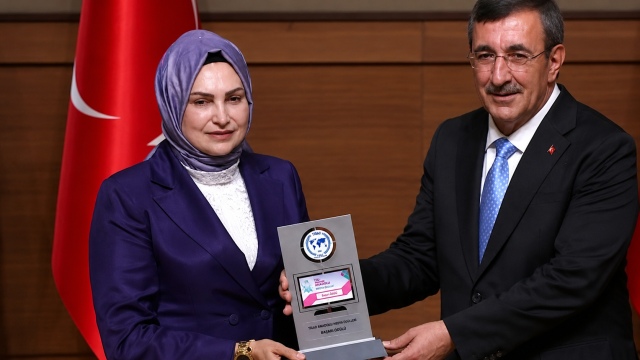 Cumhurbaşkanlığı Külliyesi'nde Haberler.com’a büyük ödül