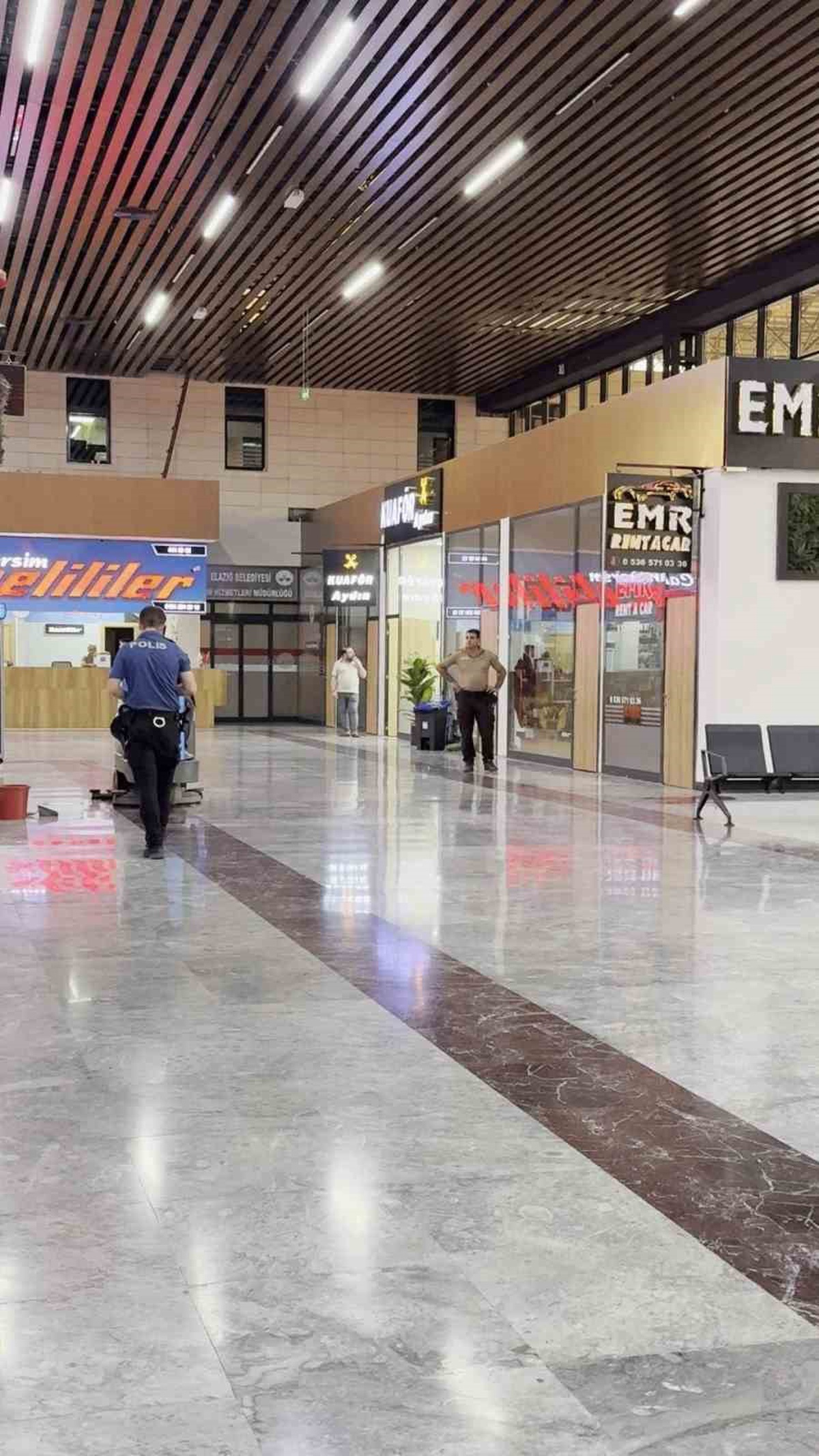 Elazığ\'da Kavga: 1 Yaralı