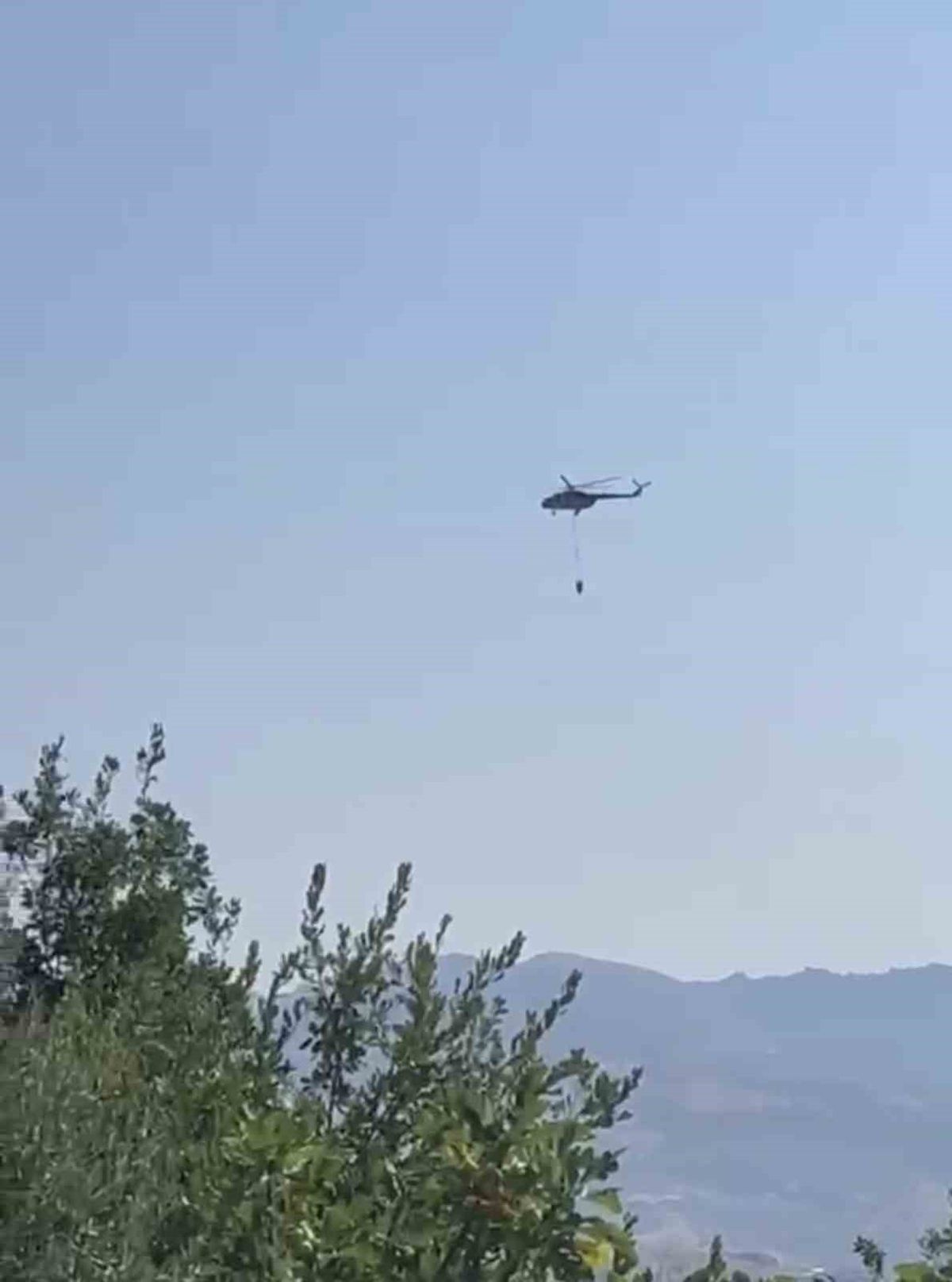Gerger\'de Orman Yangınına Müdahale Devam Ediyor