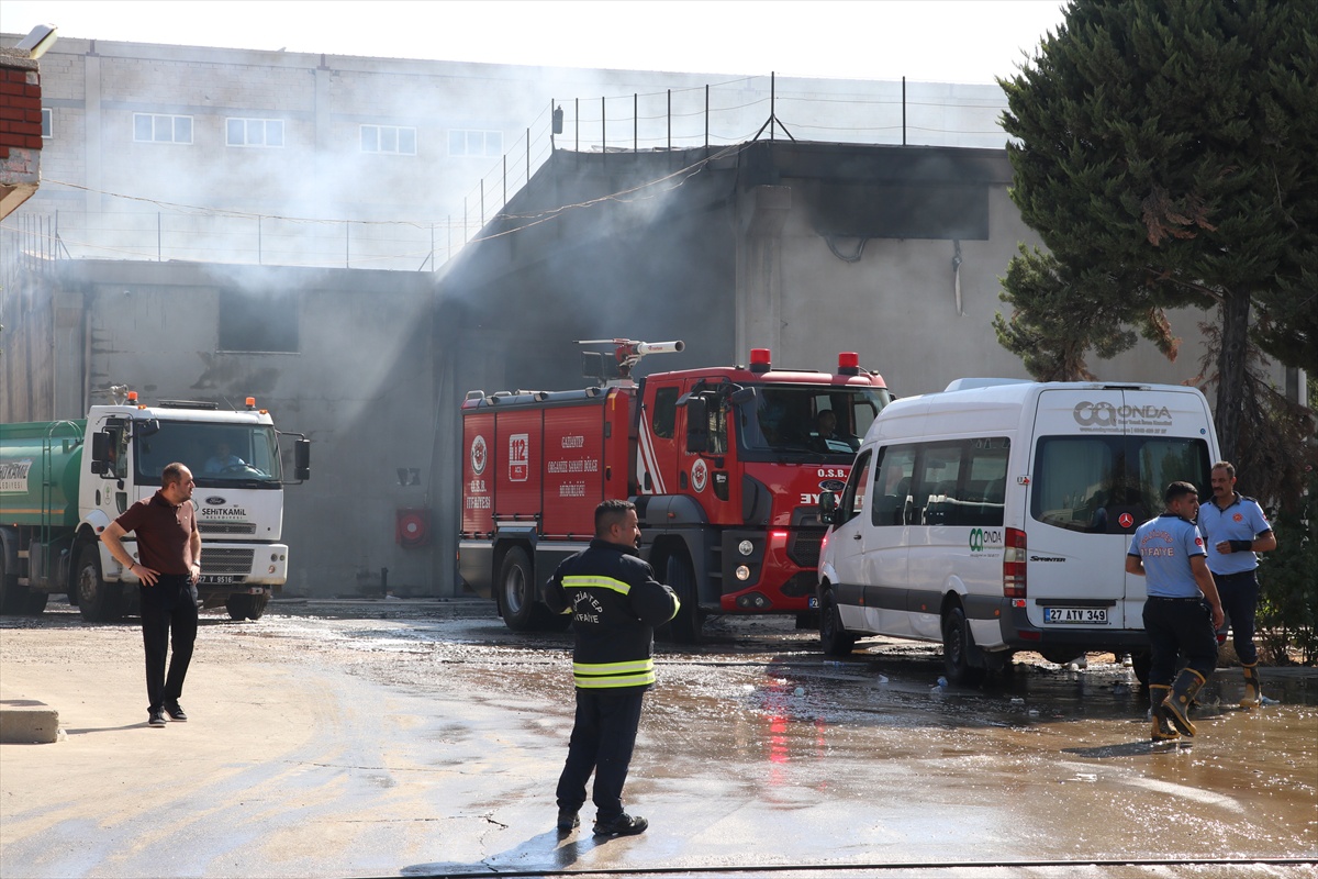 Gaziantep\'te Tekstil Fabrikasında Yangın
