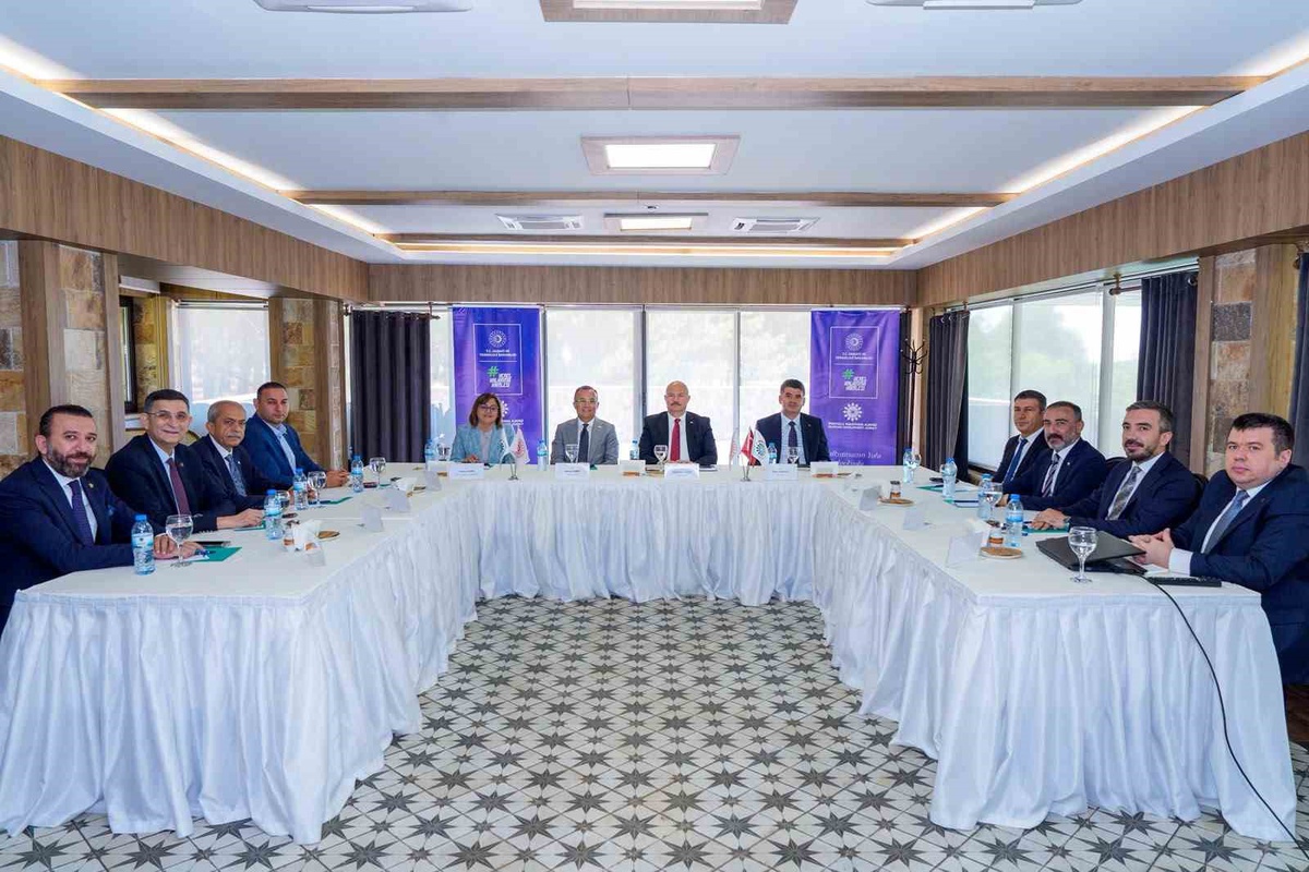 İpekyolu Kalkınma Ajansı Yönetim Kurulu Gaziantep’te toplandı