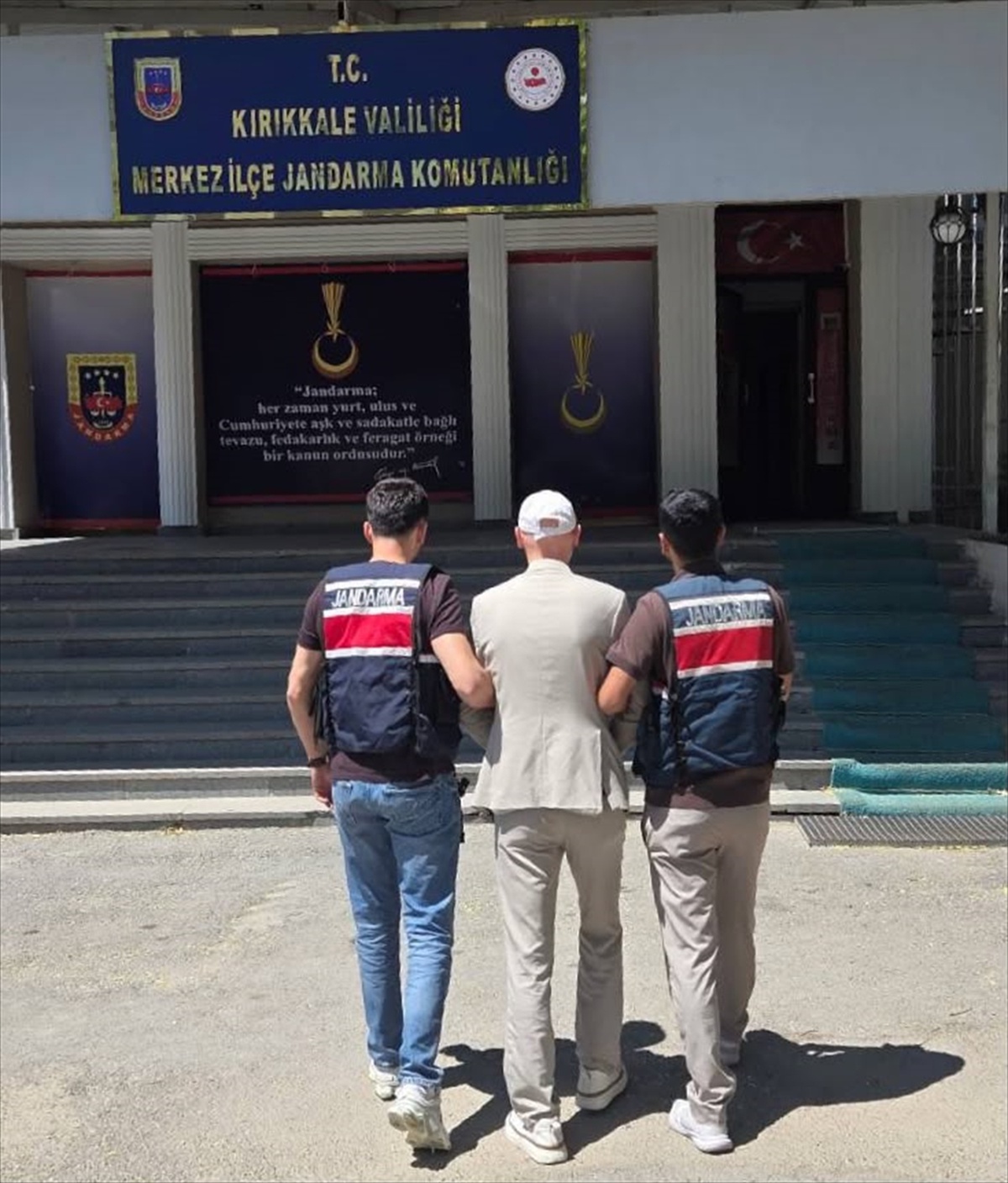 Firari Hükümlü Kırıkkale\'de Yakalandı