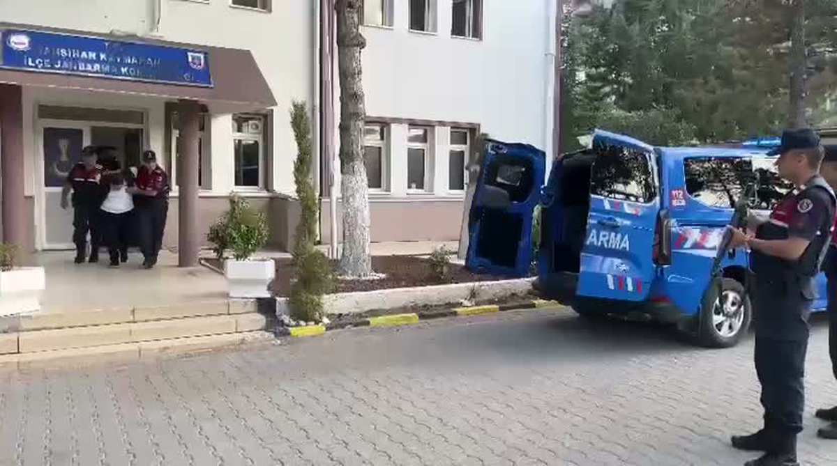 Kırıkkale\'de 2 Bin 486 Uyuşturucu Hap Ele Geçirildi