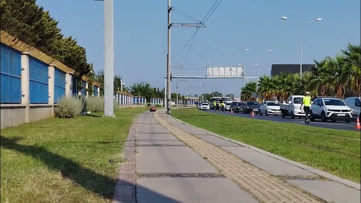 İzmir\'de Tedirginlik Yaran Çanta Boş Çıktı