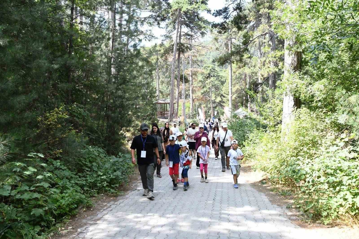 Doğa ile Buluşma: Aile Kampı Etkinliği