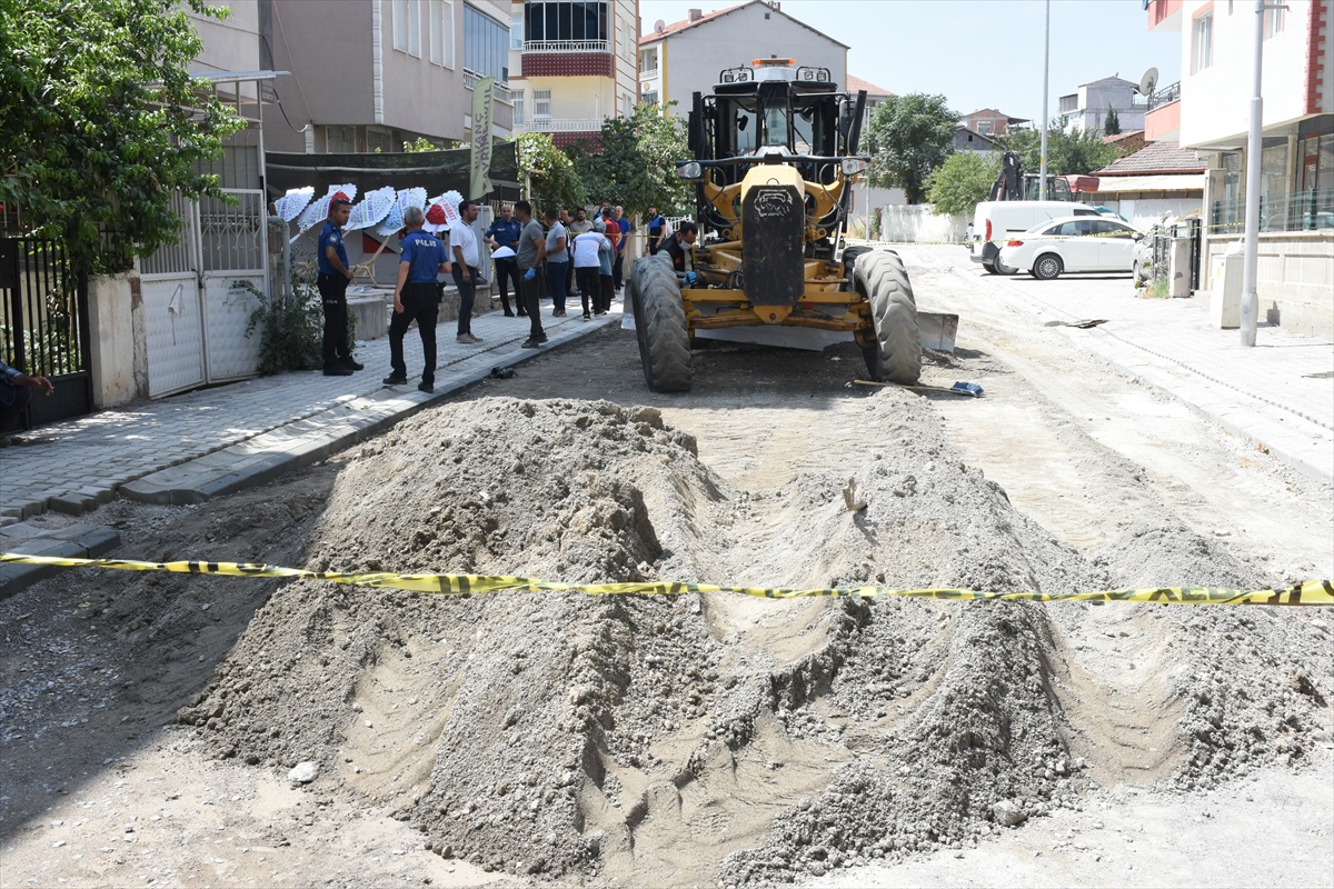 Greyder Altında Kalan İşçi Hayatını Kaybetti
