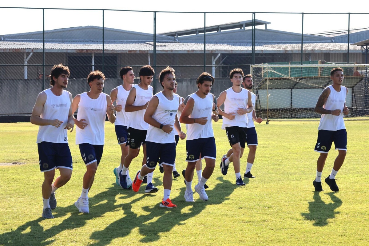 Menemen FK Ligden Çekiliyor