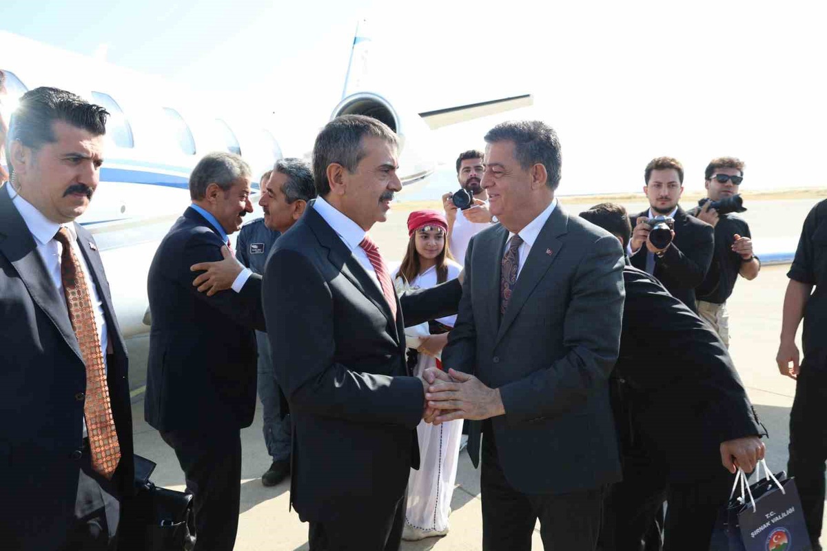 Milli Eğitim Bakanı Şırnak\'ta