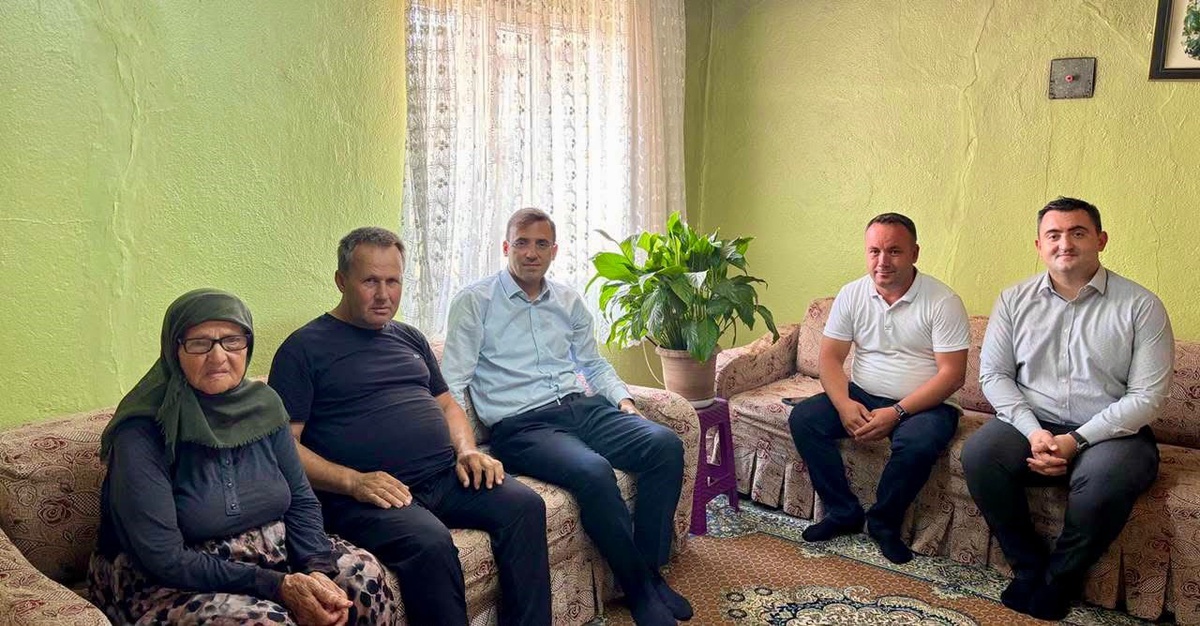 Kaymakamdan Şehit Ailesine Ziyaret