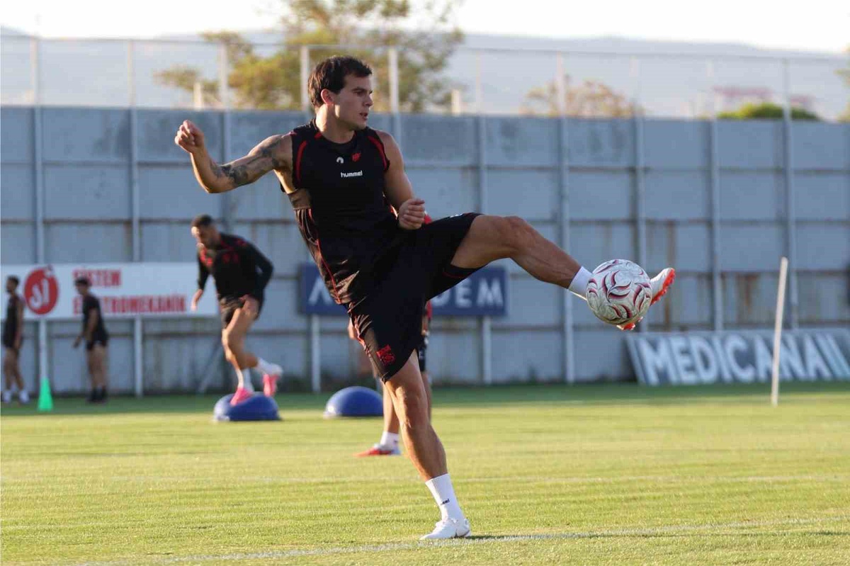 Sivasspor Hazırlıklara Devam Ediyor