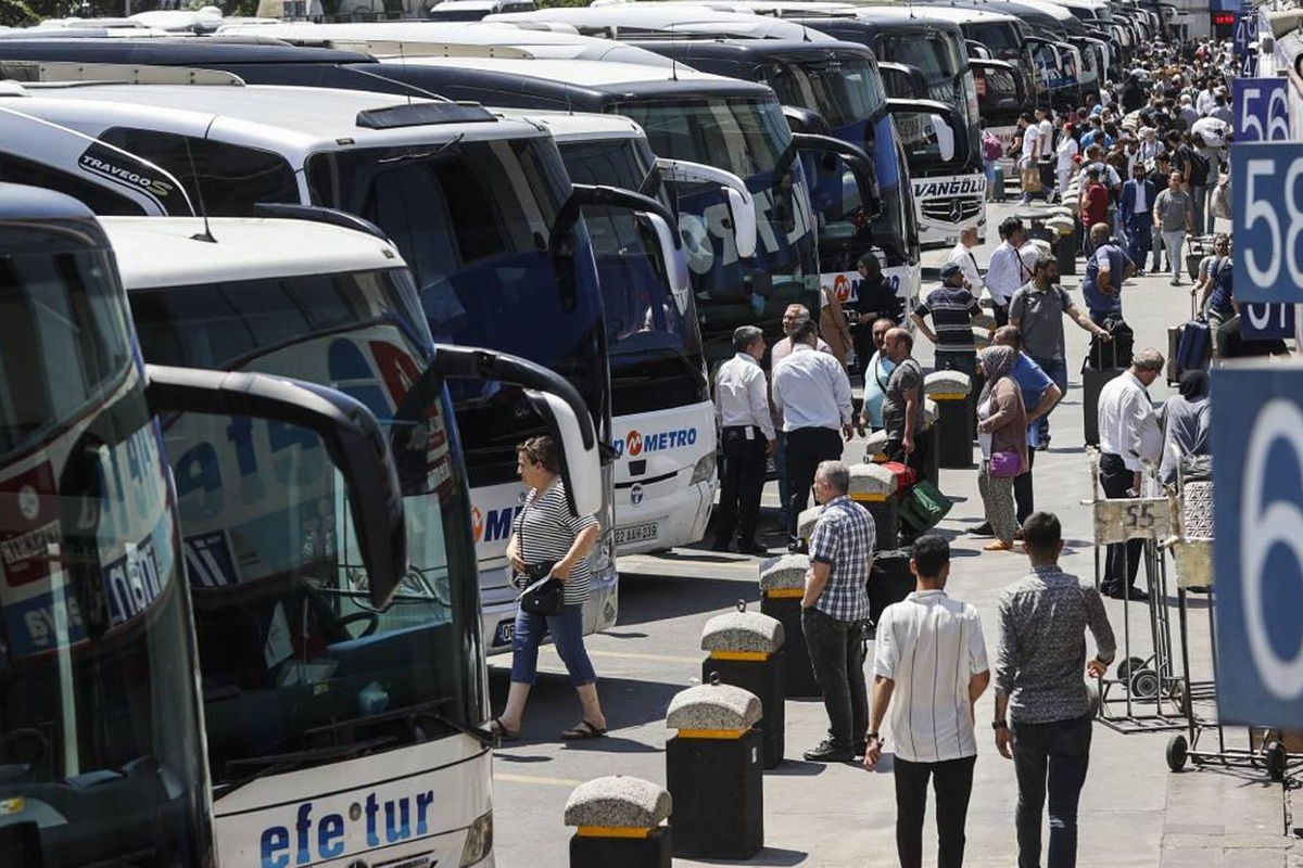 Türkiye\'nin 64 yıllık otobüs firması el değiştirdi