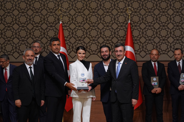 11. Anadolu Medya Ödülleri'ne Haberler.com damga vurdu! İşte başarının perde arkası