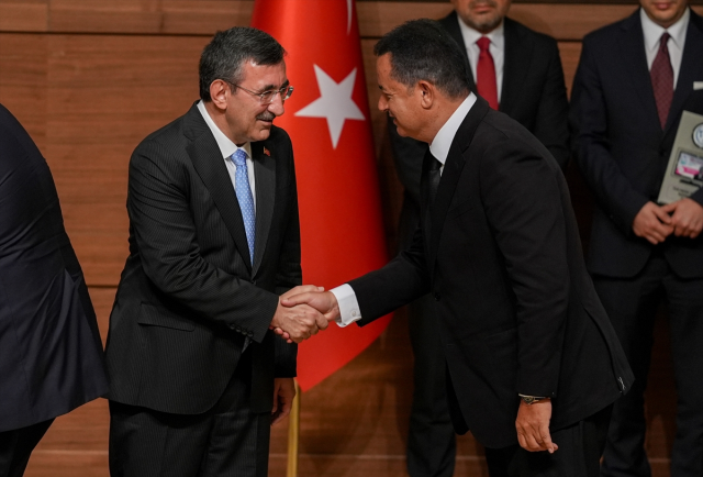 11. Anadolu Medya Ödülleri'ne Haberler.com damga vurdu! İşte başarının perde arkası