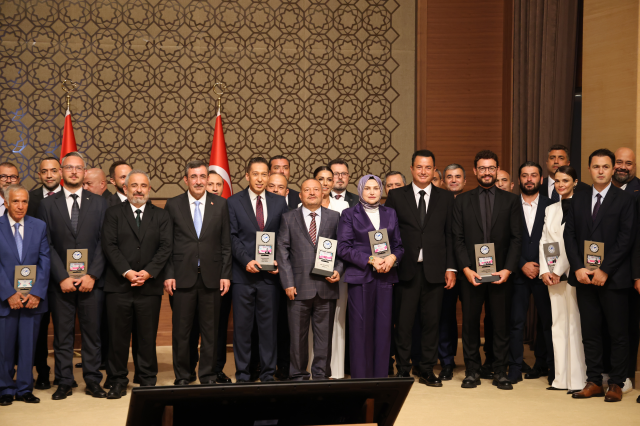 11. Anadolu Medya Ödülleri'ne Haberler.com damga vurdu! İşte başarının perde arkası