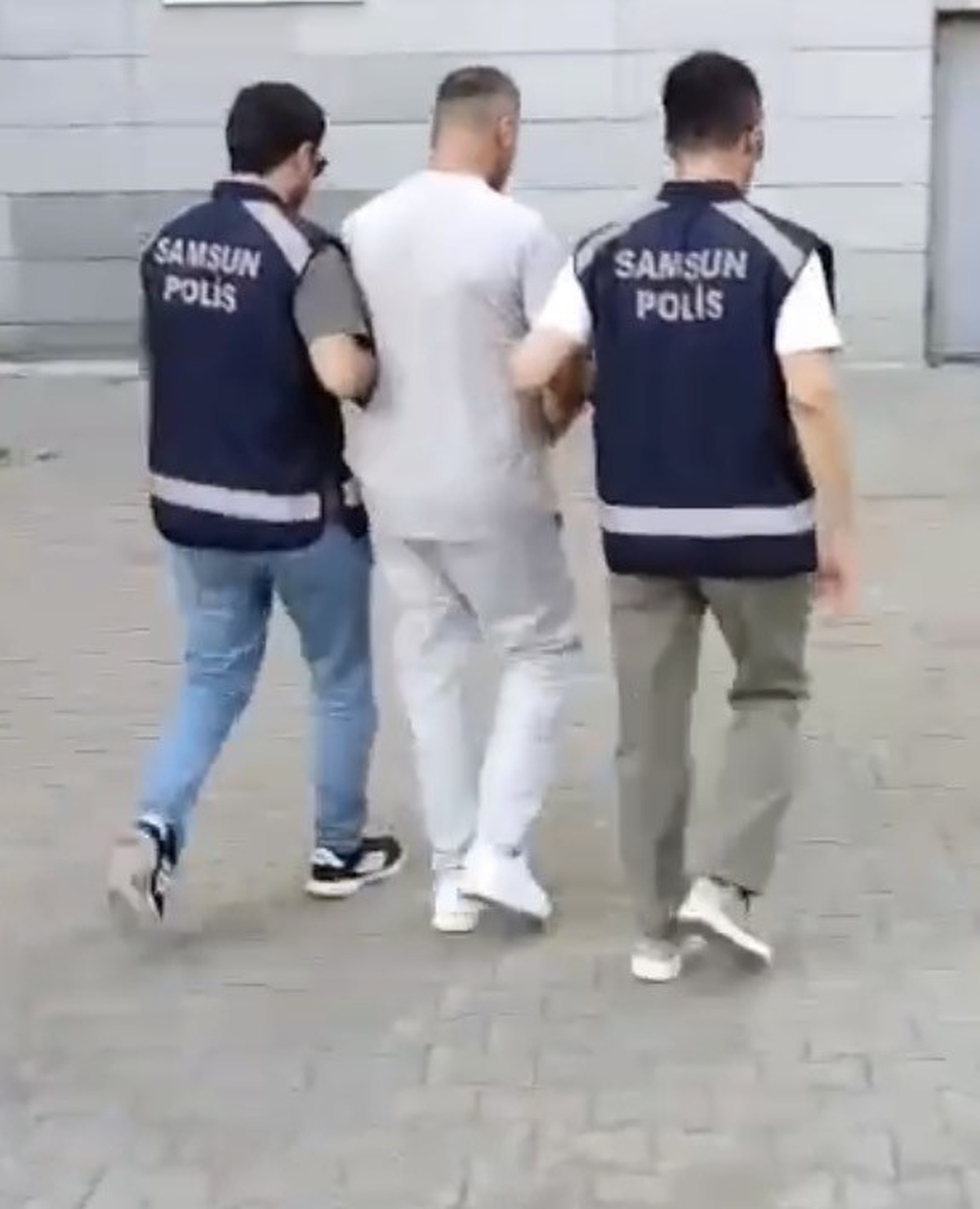 Aranan Hırsız Samsun\'da Yakalandı