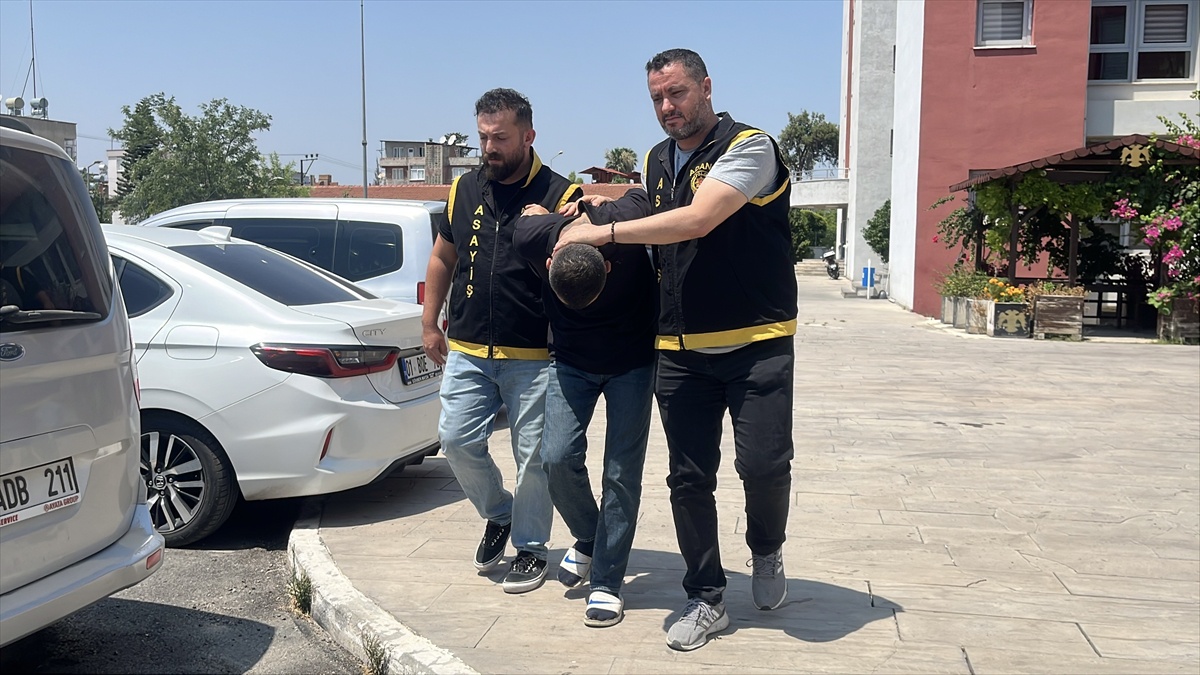 Adana\'da Hırsızlık: 100 Çeyrek Altın ve 600 Bin Lira Çalındı