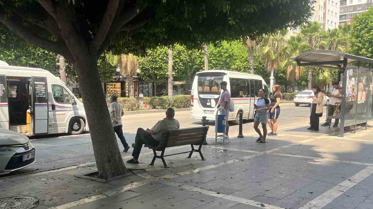 Adana\'da Toplu Taşımada Klima Çilesi