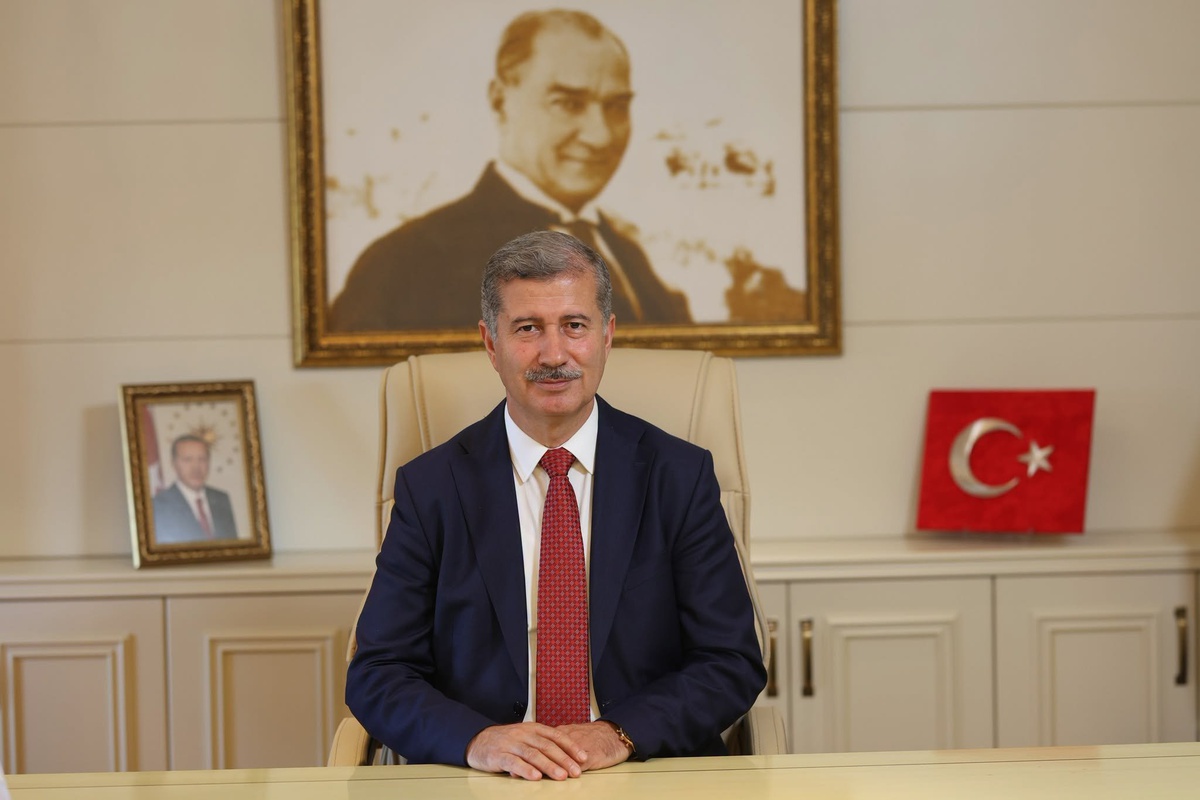 AİÇÜ Tıp Fakültesinde Uzmanlık Eğitimi Başladı