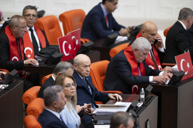 Bahçeli'den çerçeve yasanın kabulü sonrası yeni çağrı: Hukuki ve idari süreçler en kısa sürede hayata geçirilmeli