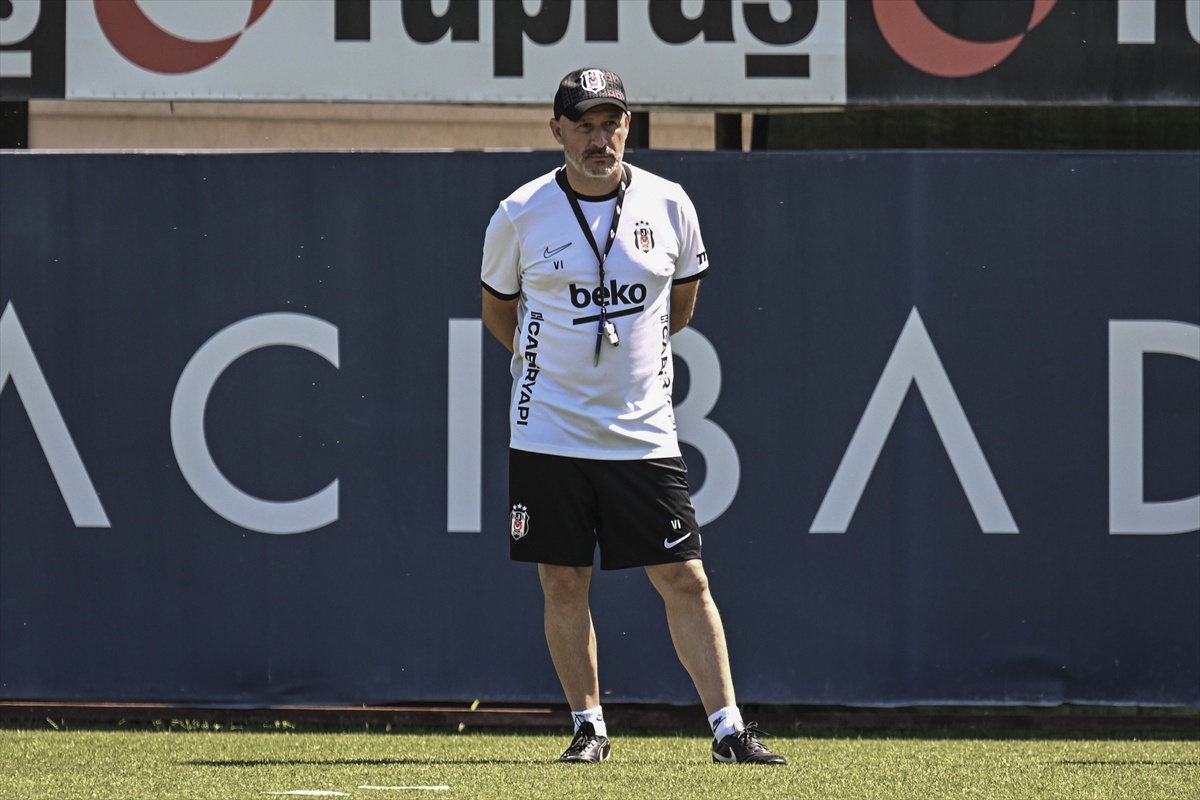 Beşiktaş Hradec Kralove ile Rüzgarı Yakalıyor