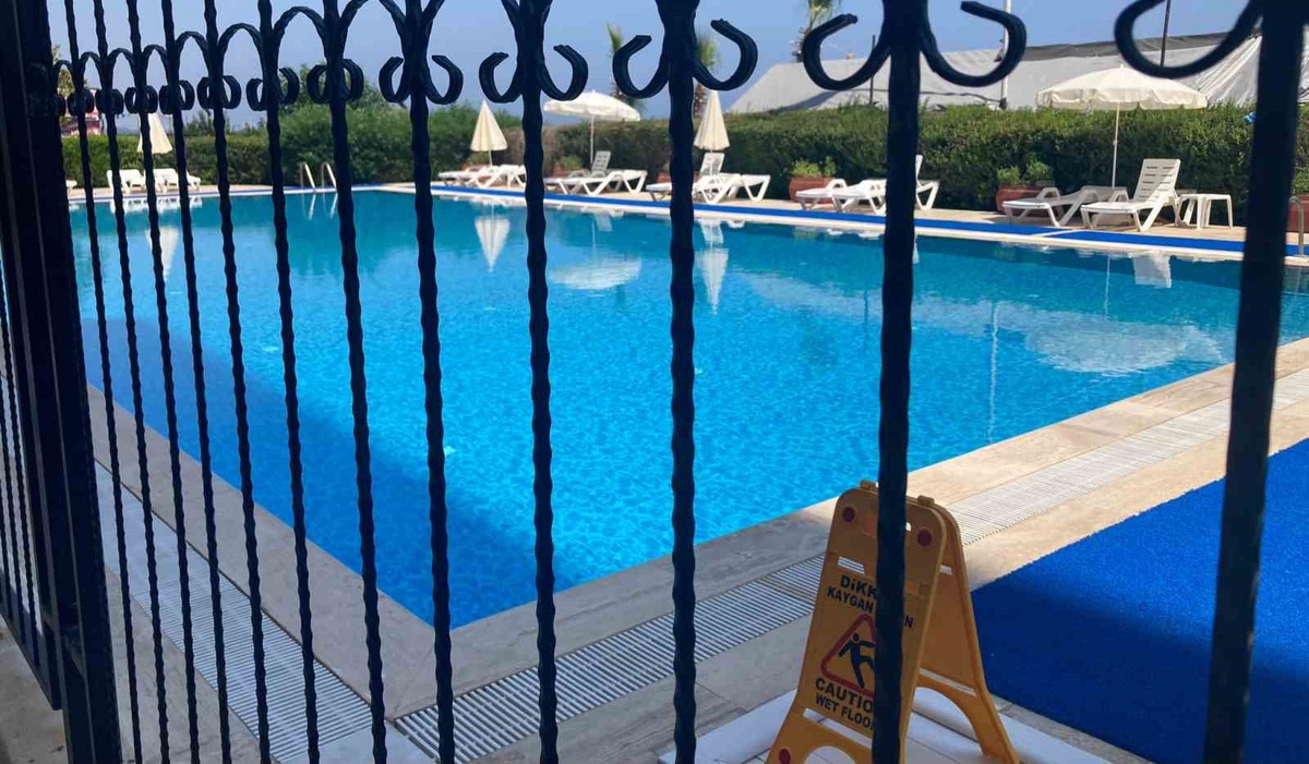 Mersin\'de Boğulma Tehlikesi: Çocuk Kurtarıldı