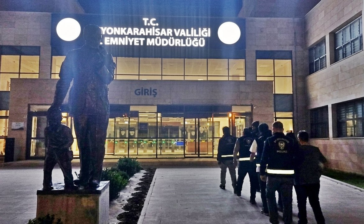Afyonkarahisar\'da Çalıntı Araç Operasyonu