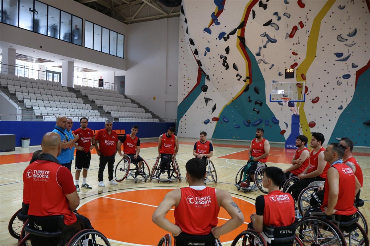 Tekerlekli Sandalye Basketbol Takımı Hazırlıklara Başladı