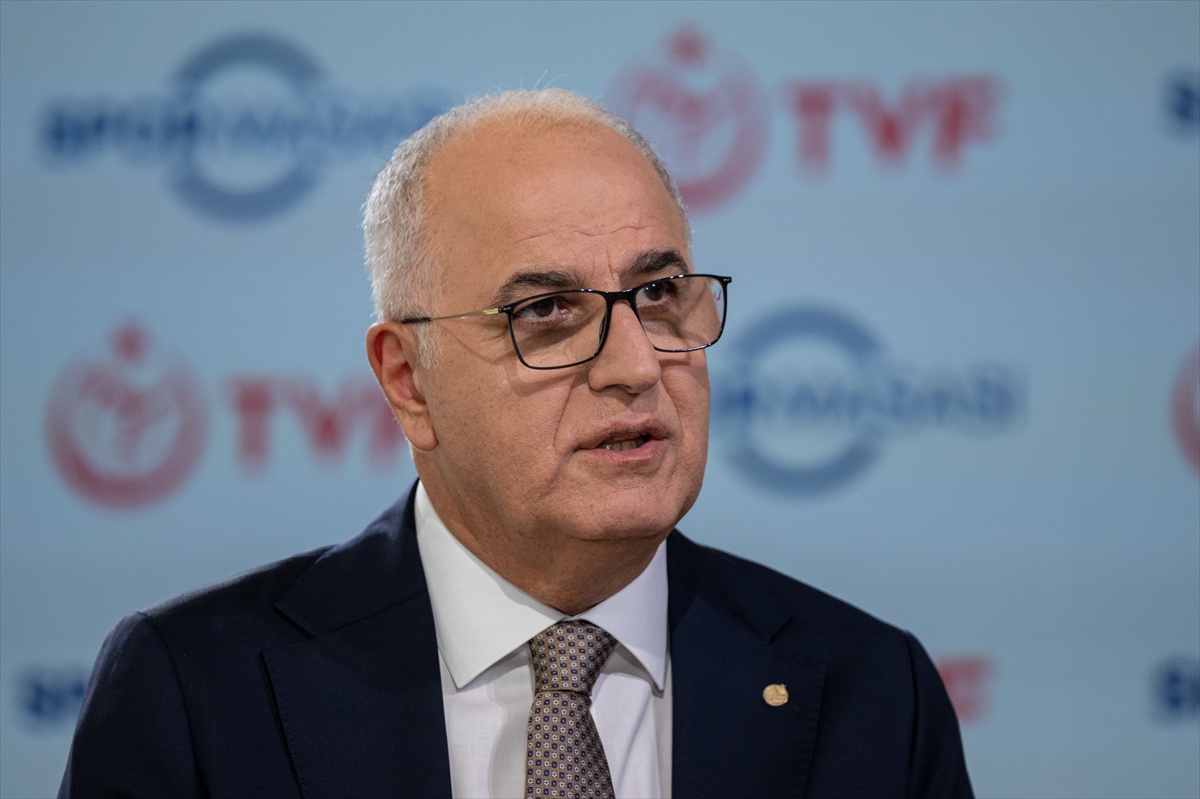 Üstündağ: Avrupa Şampiyonası\'nda Başarıyı Sürdüreceğiz