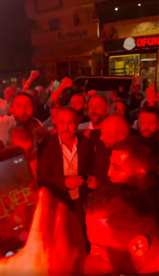 UltrAslan lideri Sebahattin Şirin'e coşkulu karşılama