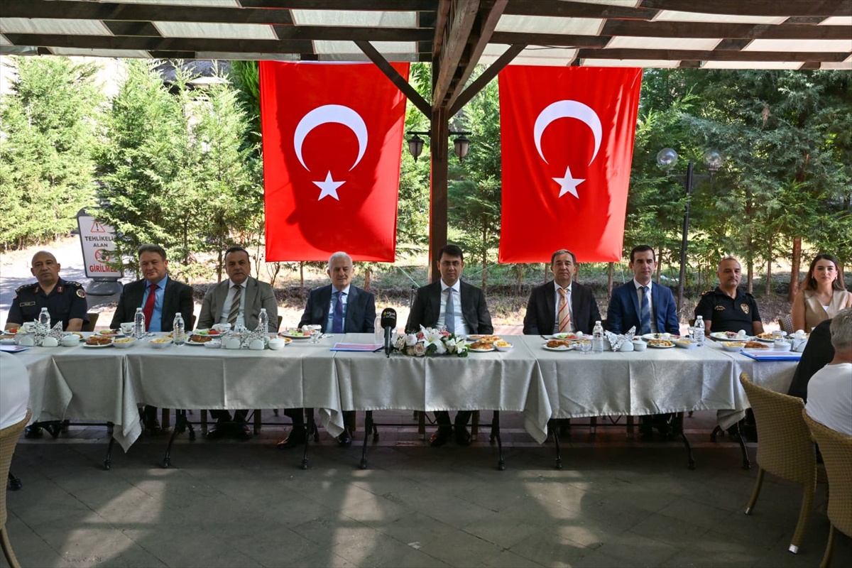 Uşak\'ta Aydınlatma Oranı Yüzde 99,5