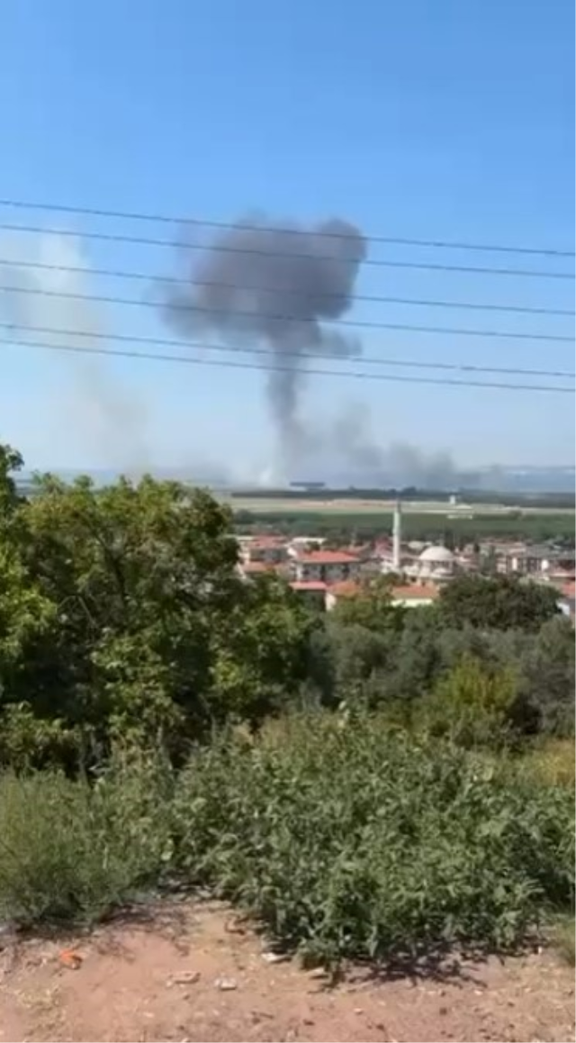 Yalova'da askeri eğitim uçağı düştü