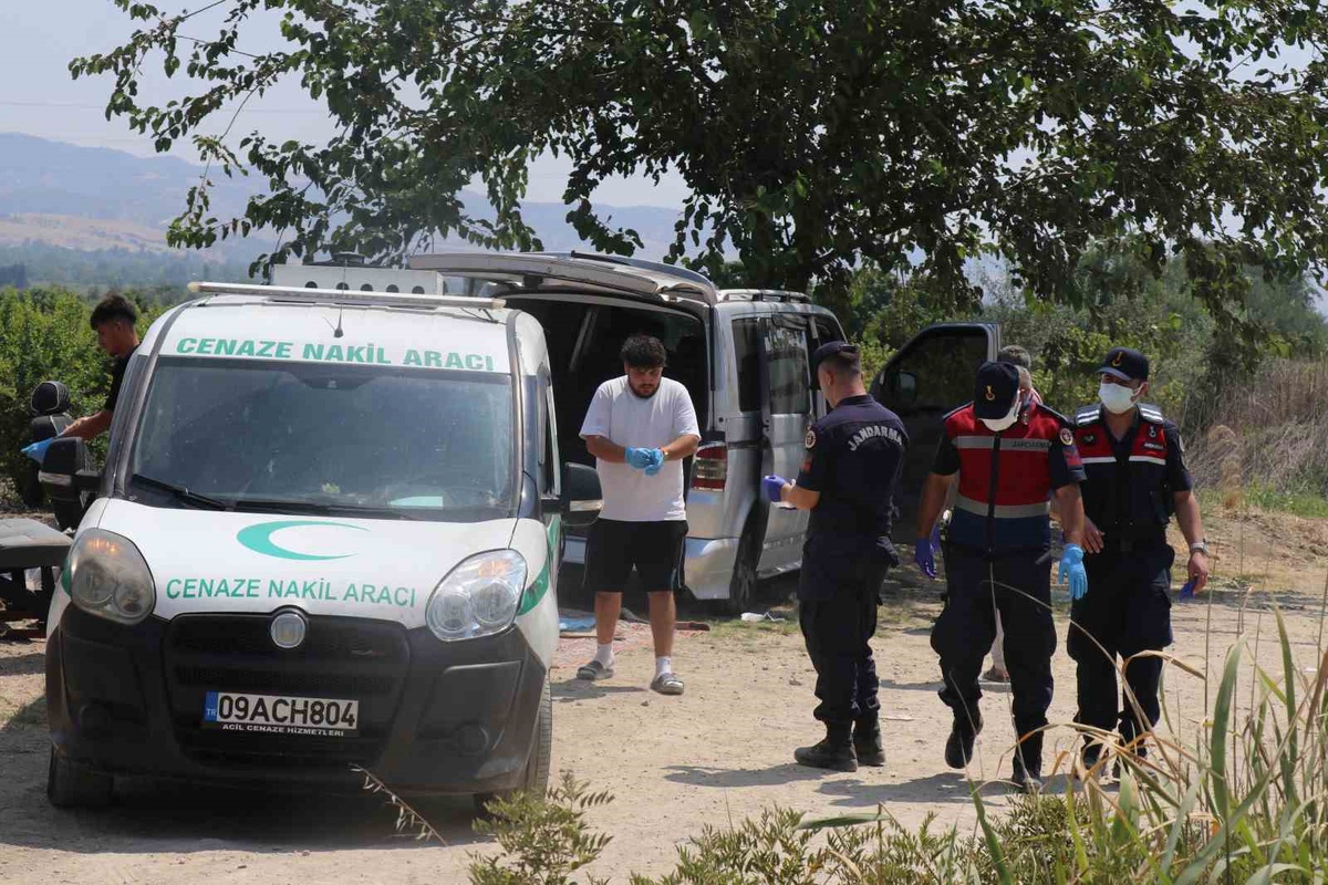 Denizli\'de Kayıp Adam Aracında Ölü Bulundu