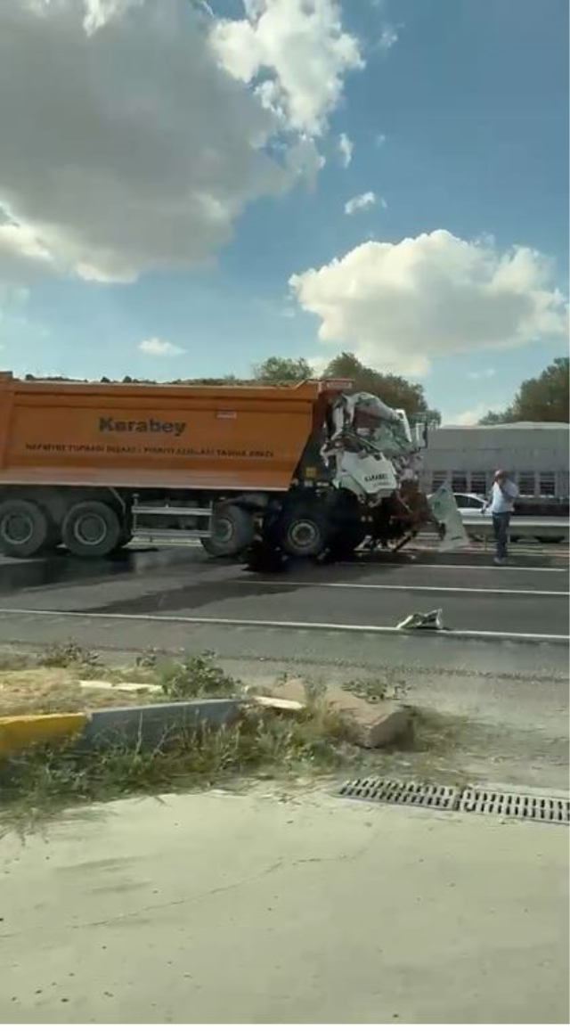 Ankara'da korkunç kaza: Ölü ve yaralılar var