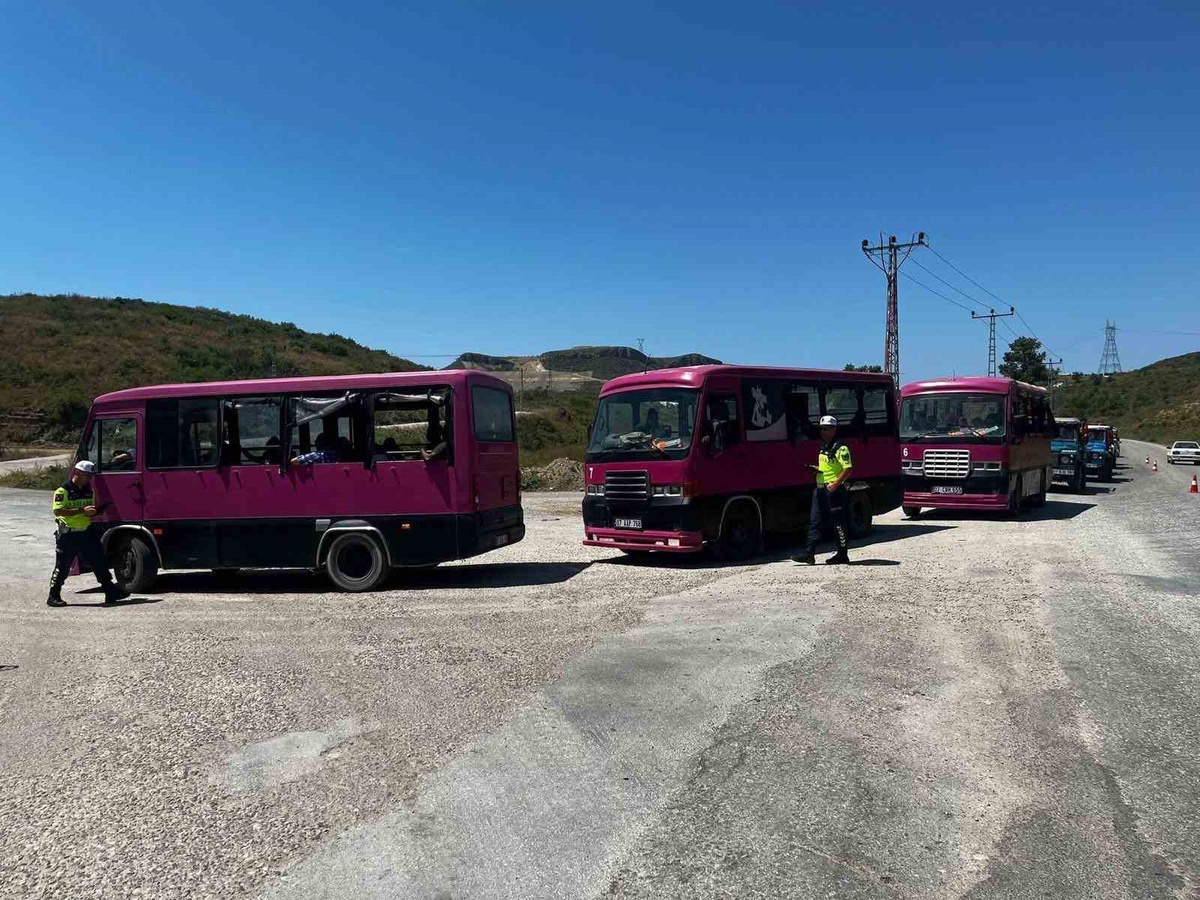Antalya\'da Safari Araçlarına Denetim