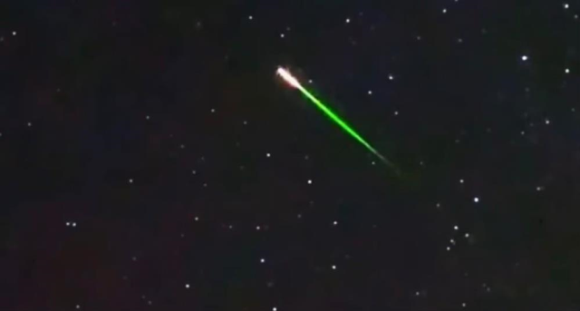 Binlerce kişi Perseid meteor yağmurunu izlemek için akın etti! Trafik kilitlendi, kilometrelerce yürüdüler