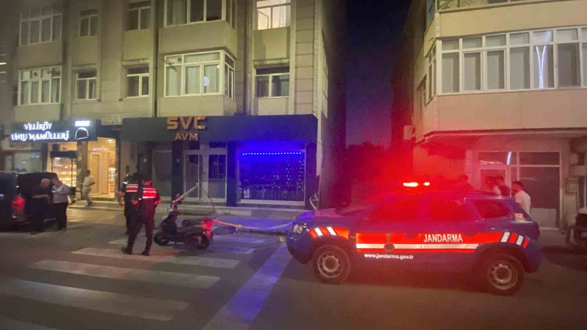 Çerkezköy\'de 2 Yaşındaki Çocuk Pencereden Düştü