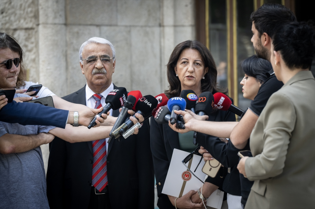 Cumhurbaşkanı Erdoğan, DEM Parti heyetiyle görüşüyor! Demirtaş dahil masada 5 konu var