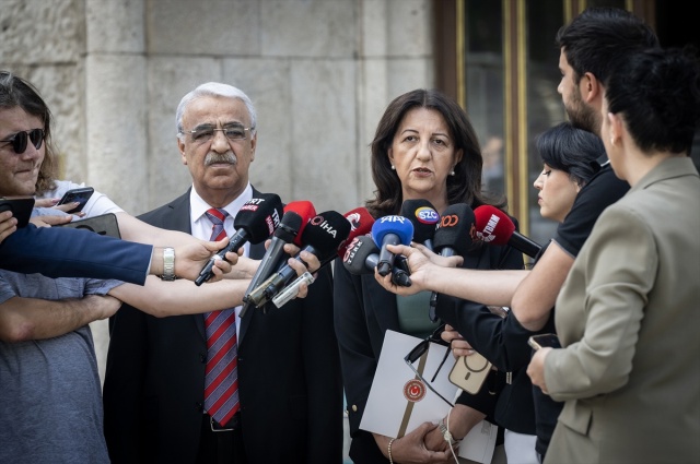 Cumhurbaşkanı Erdoğan ile görüşen DEM Parti İmralı Heyeti: Sürecin kararlılıkla sürdürüleceği teyit edildi