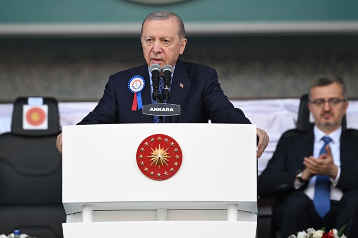 Cumhurbaşkanı Erdoğan: Türkiye\'de huzurun yüzyılında kardeşlik türküleri söyleyeceğiz