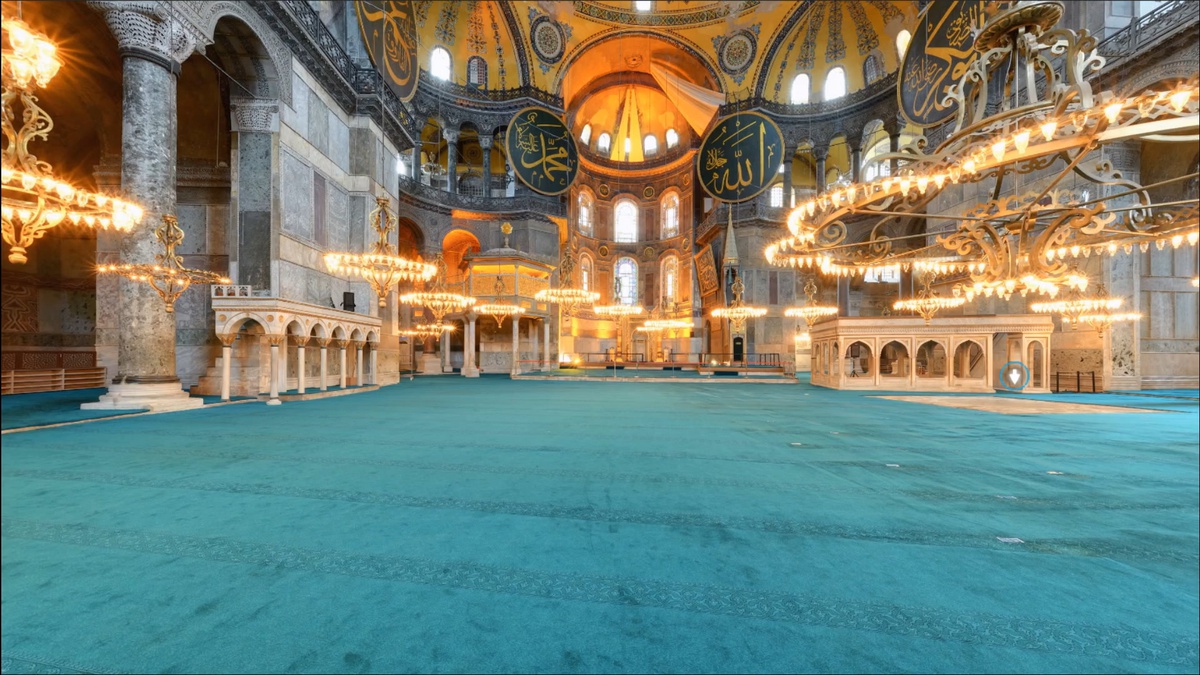 Diyanet\'ten \'Her yetim bir emanet\' çağrısı